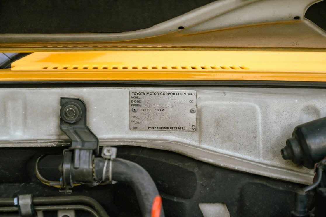 1993 Toyota Land Cruiser ZX