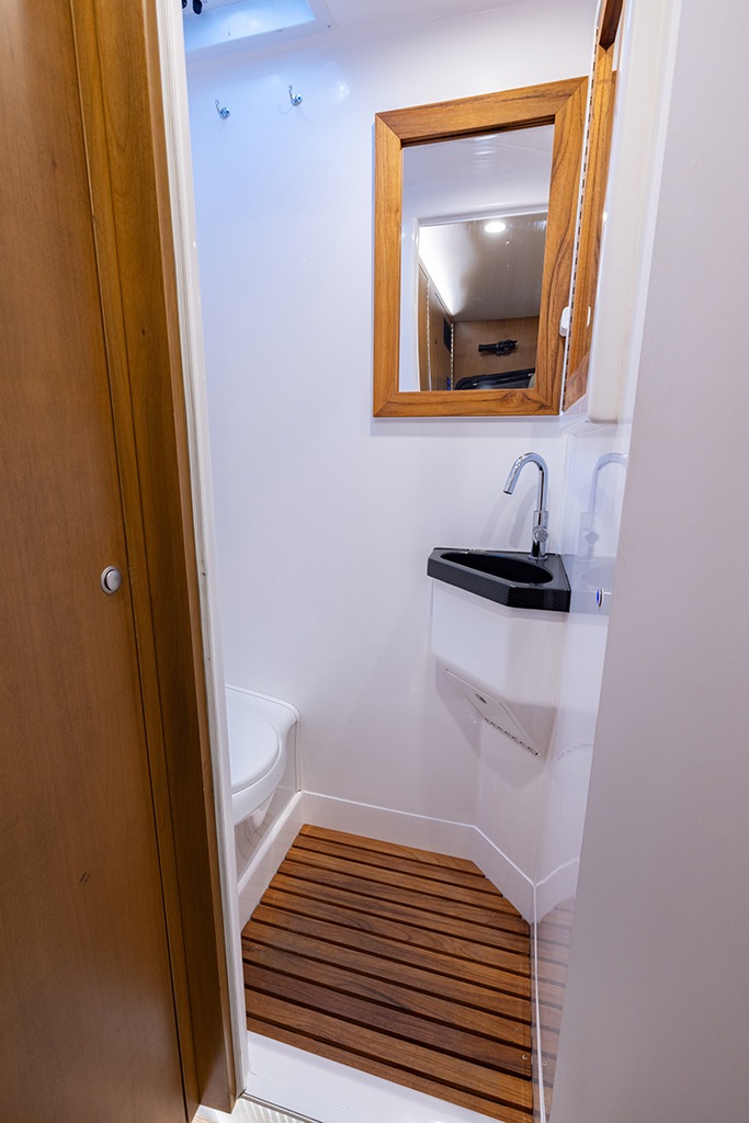 2022 EarthRoamer XV-LTi 073