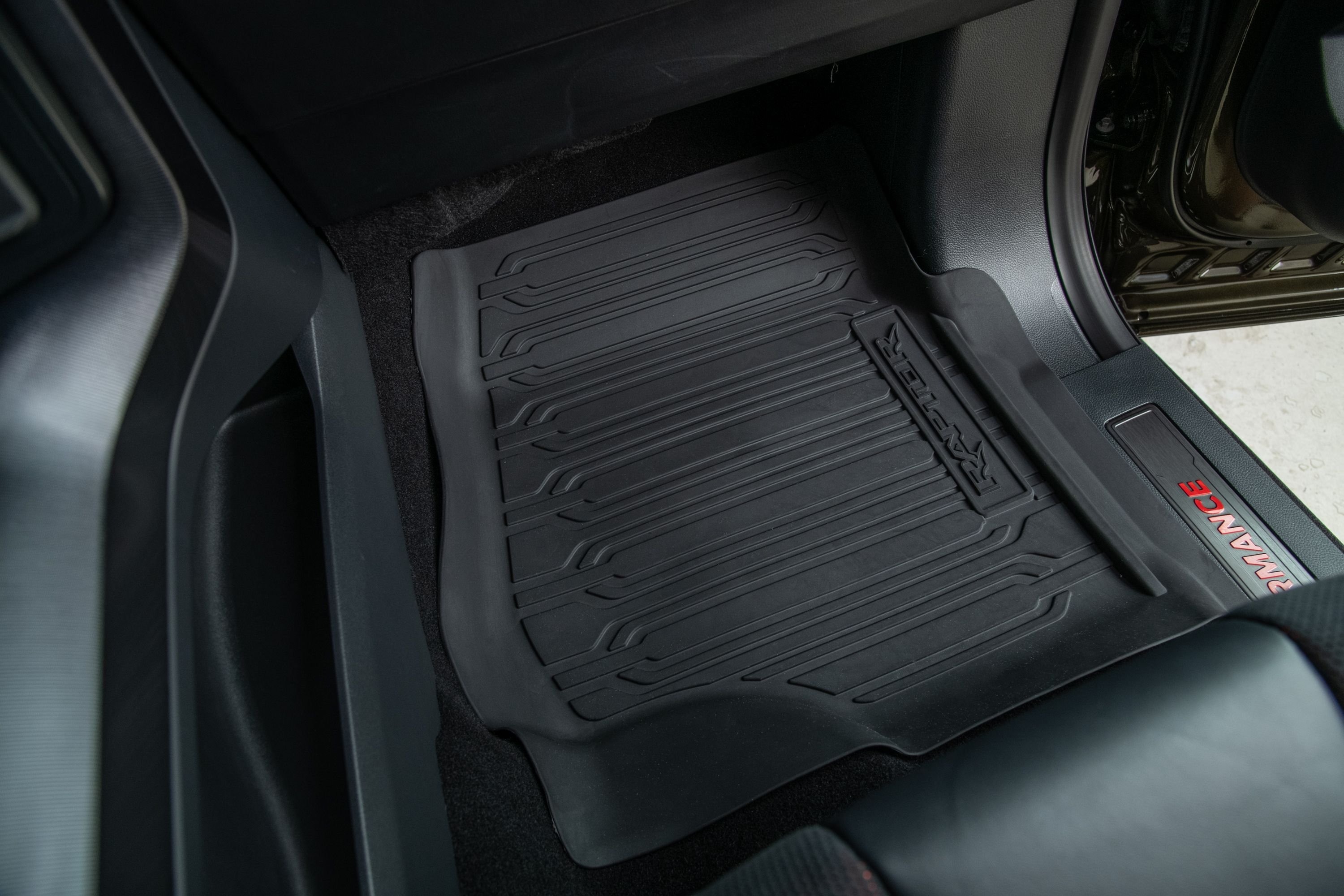 2025 Ford F-150 Raptor R