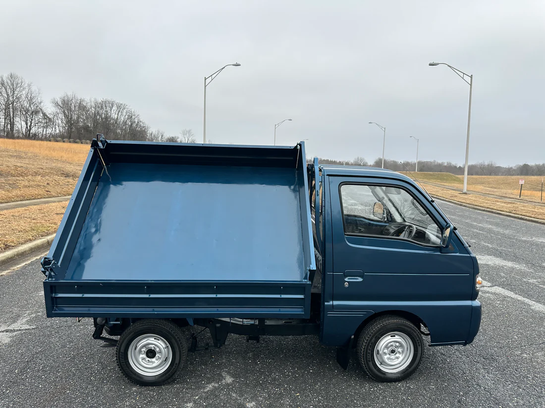1992 Suzuki Carry 3-Way Dump