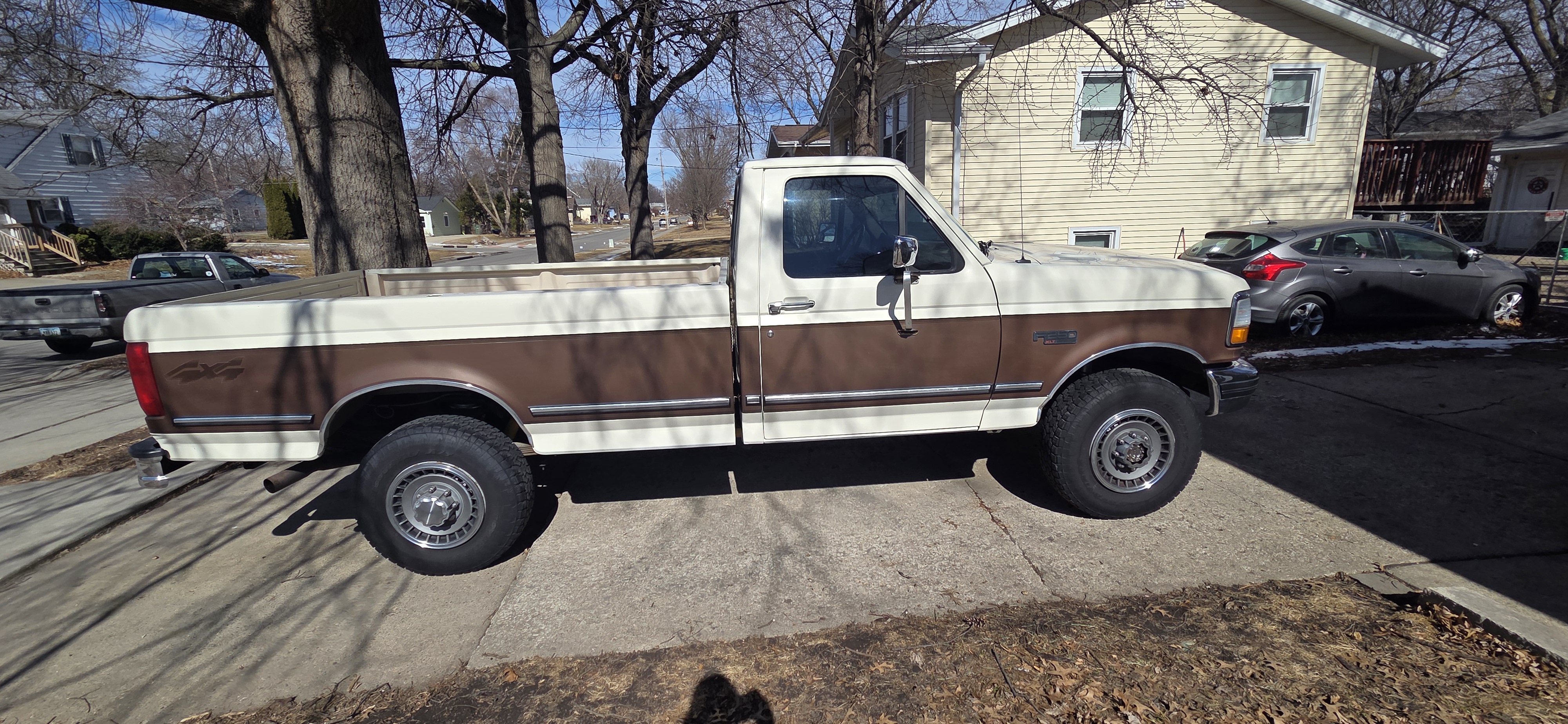 1993 Ford F-250 XLT - 3