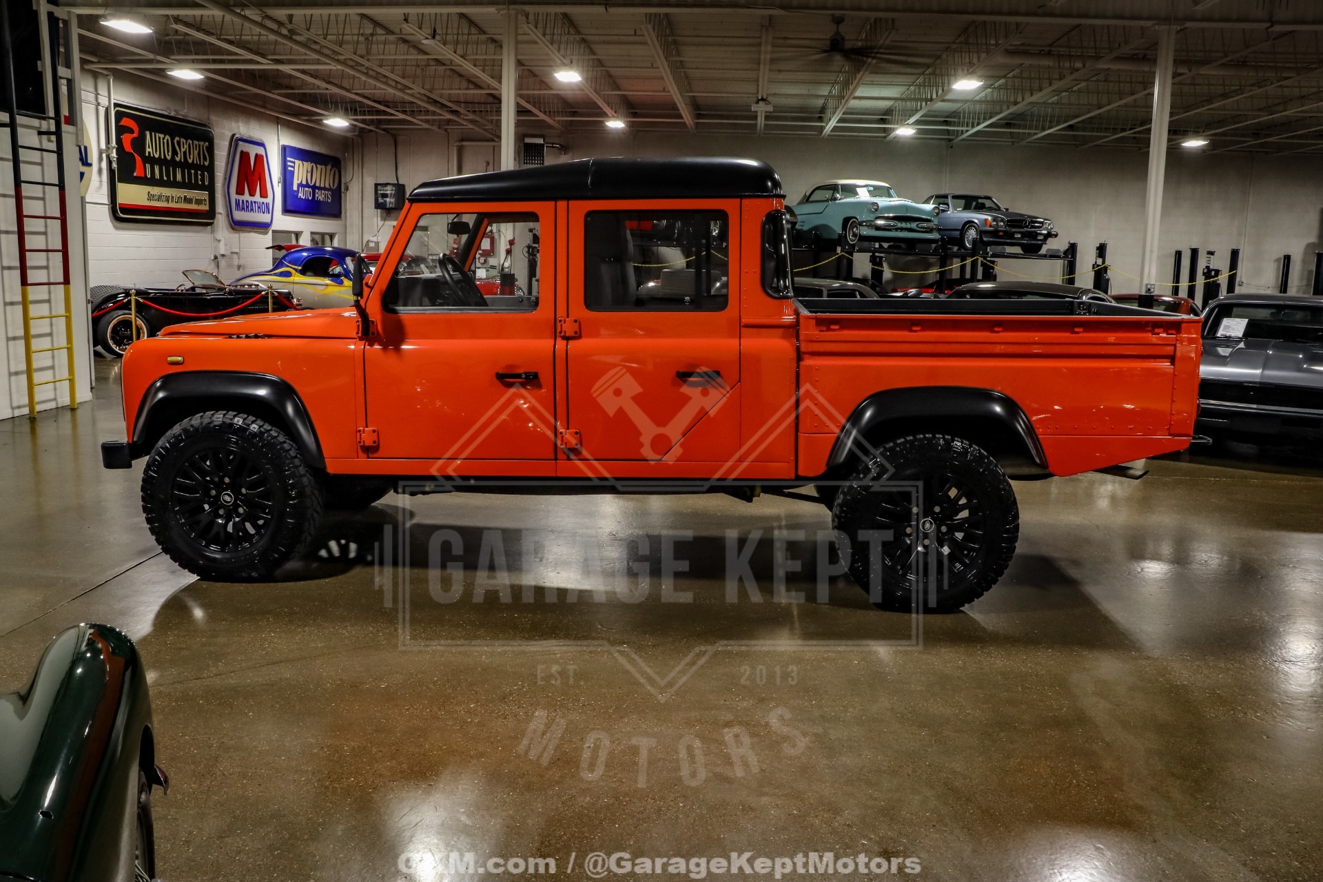 1993 Land Rover Defender 110 - 2