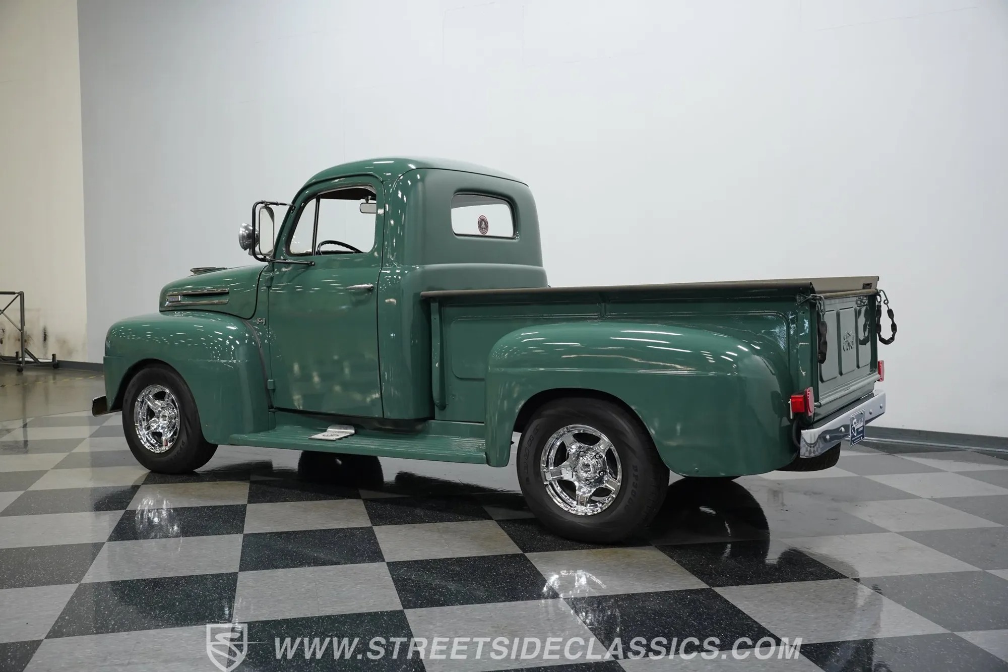 1949 Ford F-1 - 5