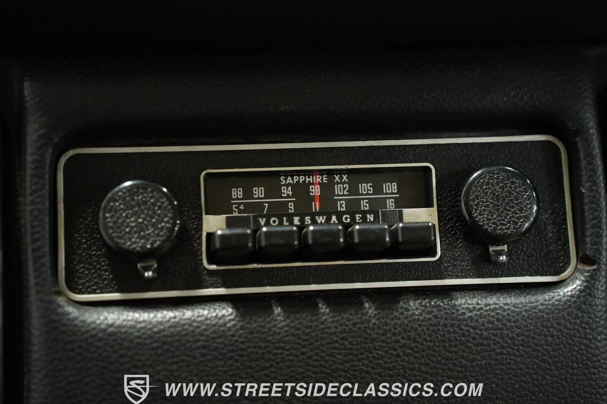 1973 Volkswagen Westfalia Camper Bus