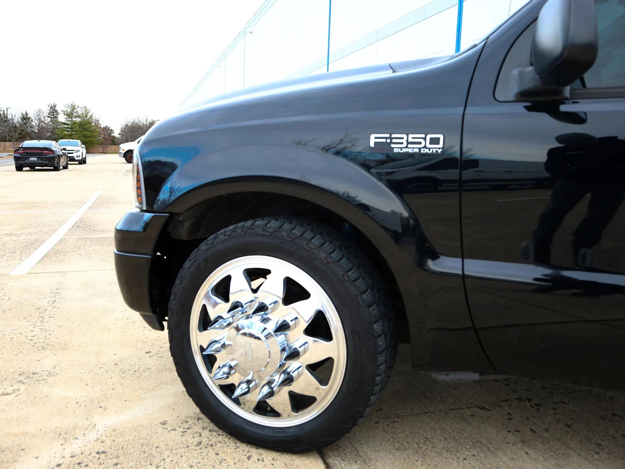 2003 Ford F-350 XLT Dually