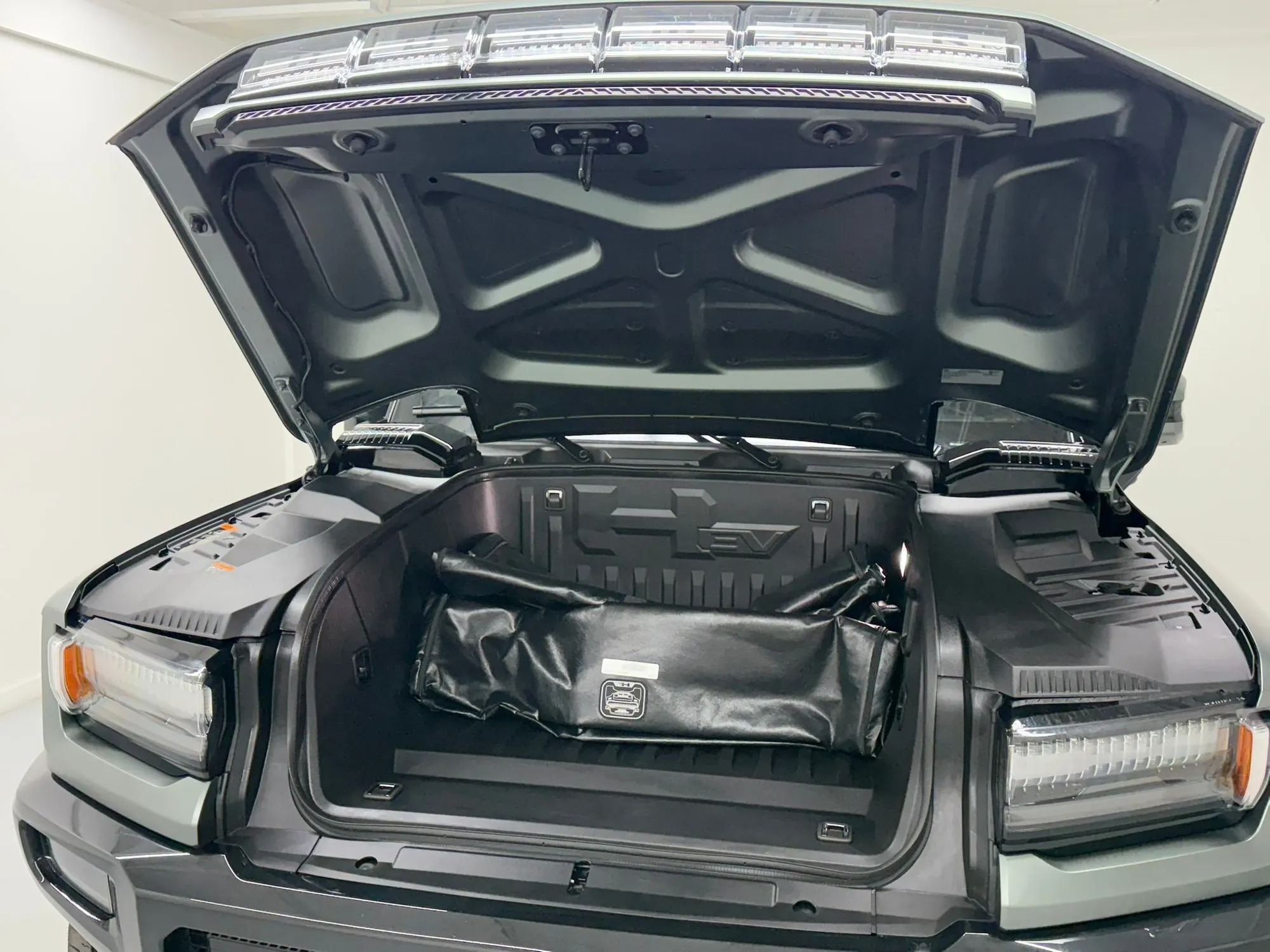 2024 GMC HUMMER EV 3X