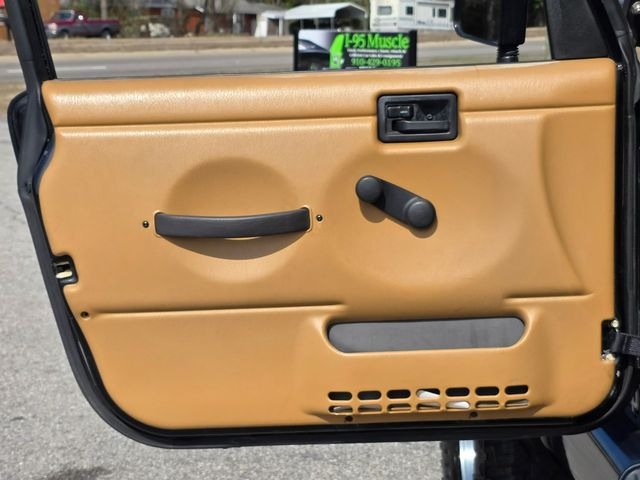 Modified 1998 Jeep Wrangler Sahara