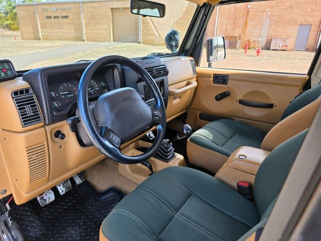 Modified 1998 Jeep Wrangler Sahara