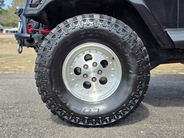 Modified 1998 Jeep Wrangler Sahara