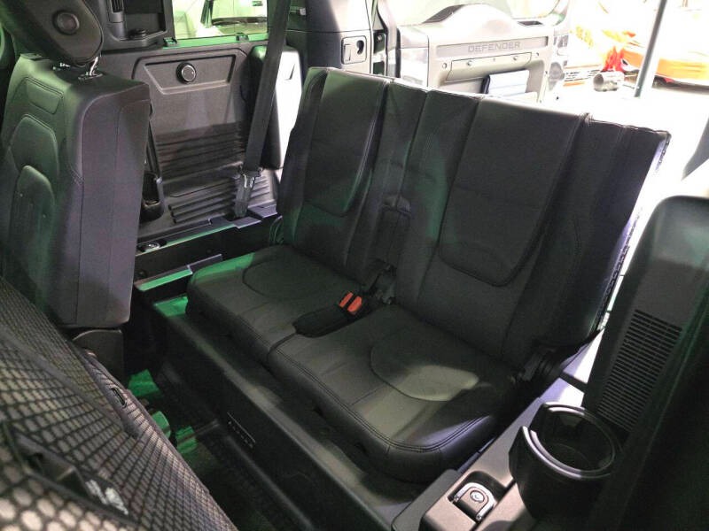 2022 Land Rover Defender 110 X-Dynamic HSE