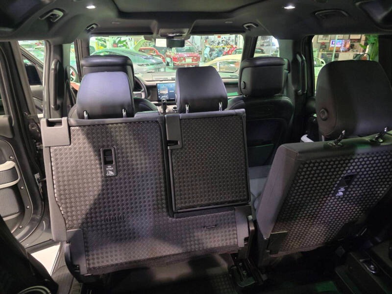 2022 Land Rover Defender 110 X-Dynamic HSE