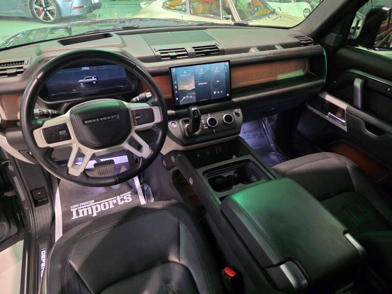 2022 Land Rover Defender 110 X-Dynamic HSE