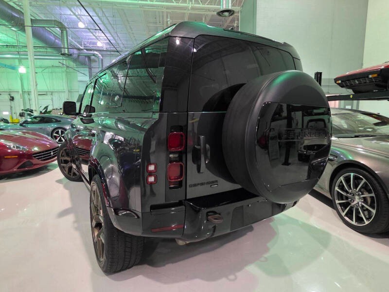 2022 Land Rover Defender 110 X-Dynamic HSE