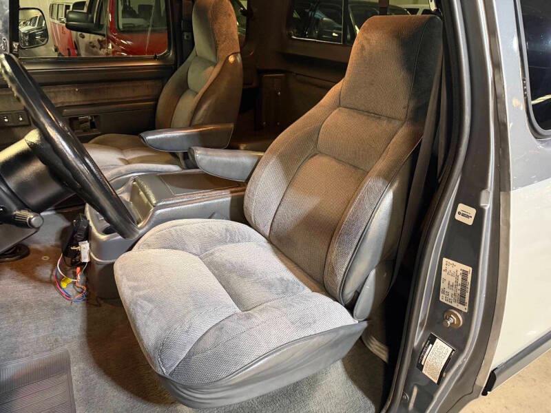 1993 Dodge Ram W350 LE