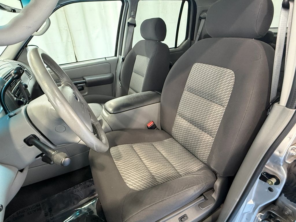 2003 Ford Explorer Sport Trac