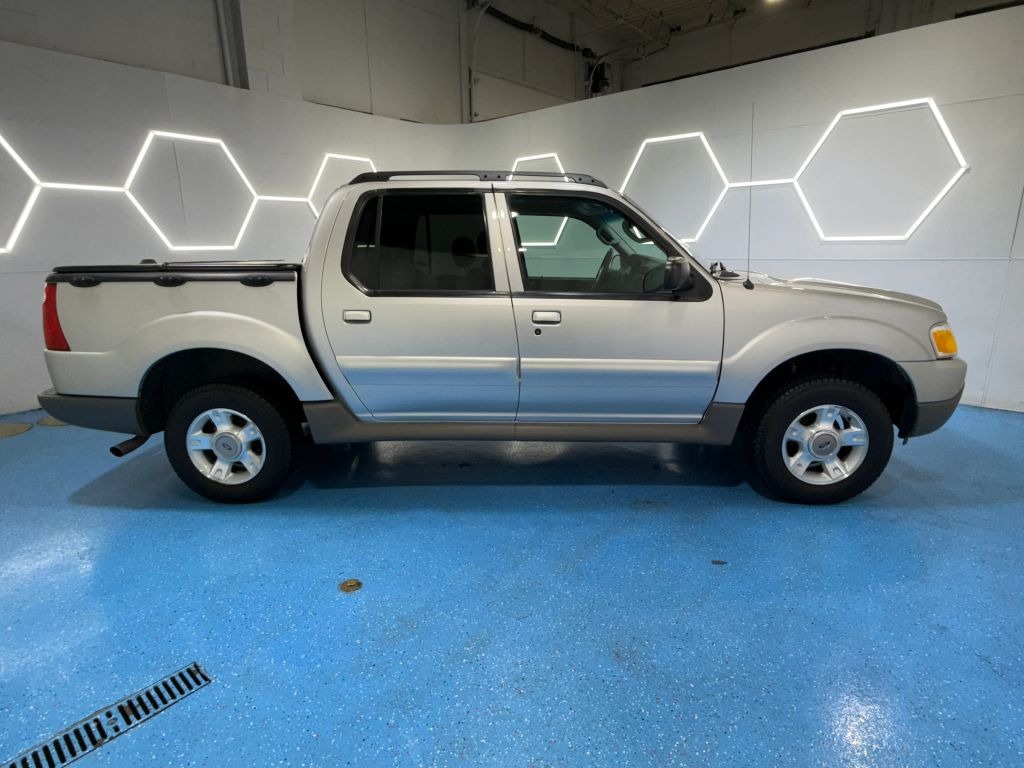 2003 Ford Explorer Sport Trac - 2