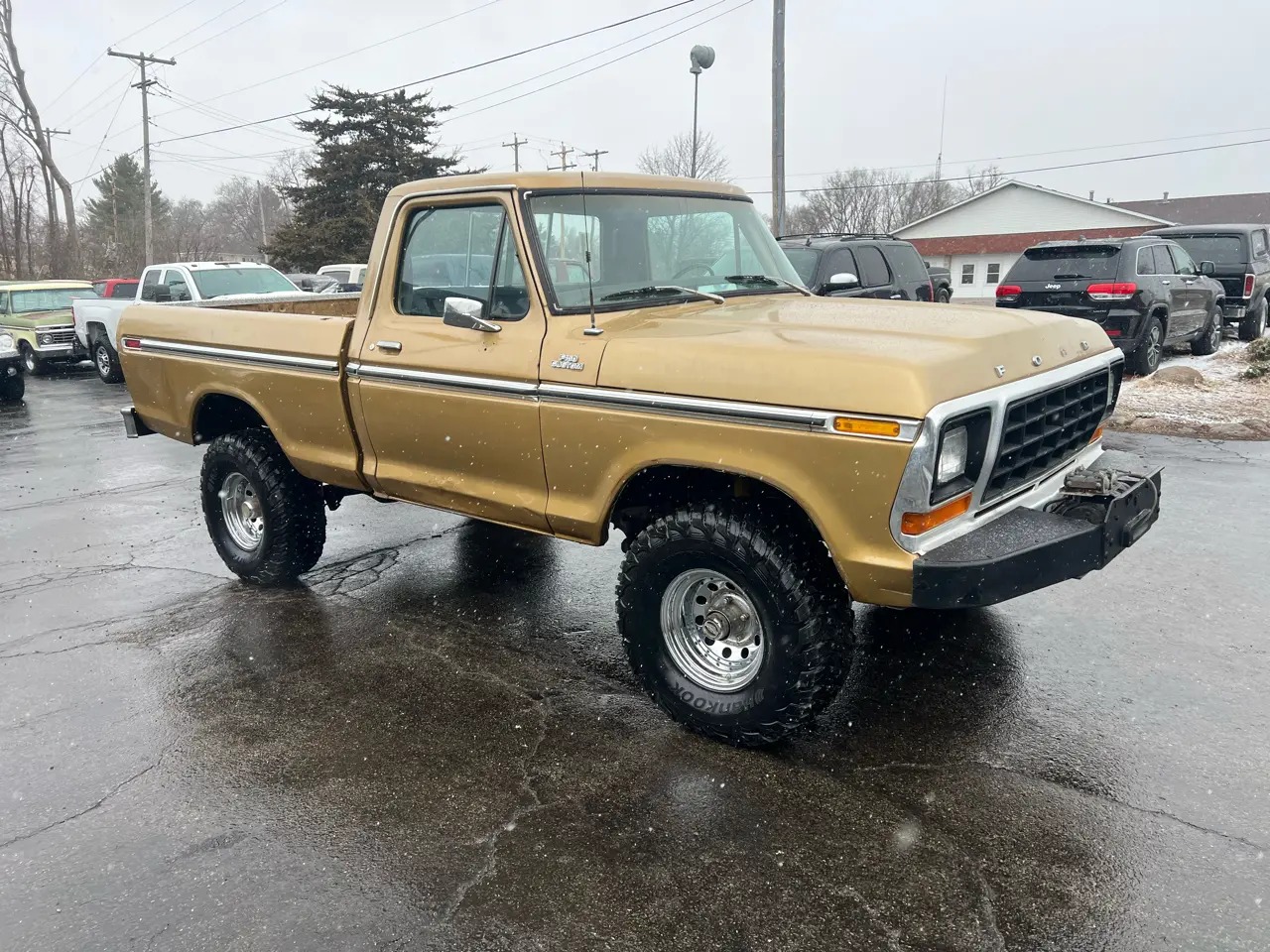 1979 Ford F-150 4×4 - 2