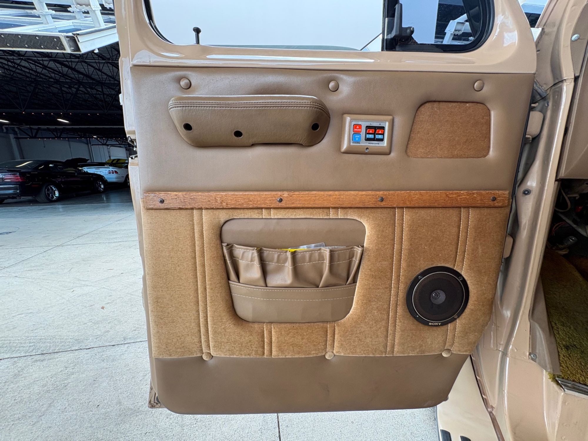 1987 Ford Econoline Conversion Van E-150