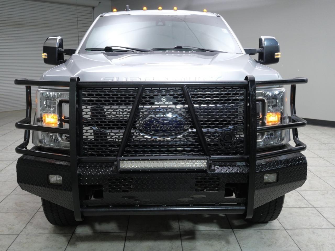 2019 Ford F-350 SD Lariat FX4 - 4