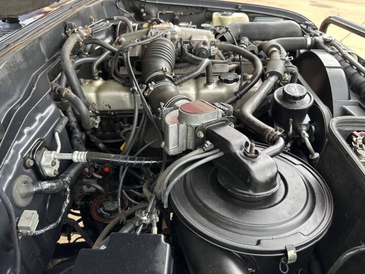 Modified 1991 Toyota Land Cruiser