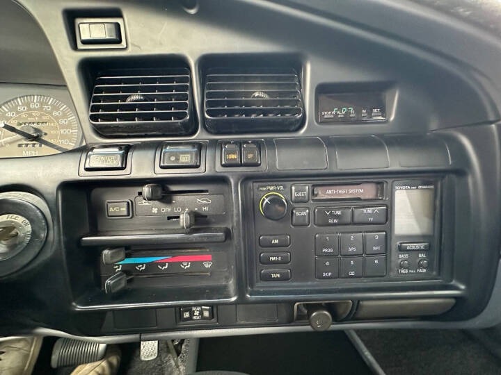 Modified 1991 Toyota Land Cruiser