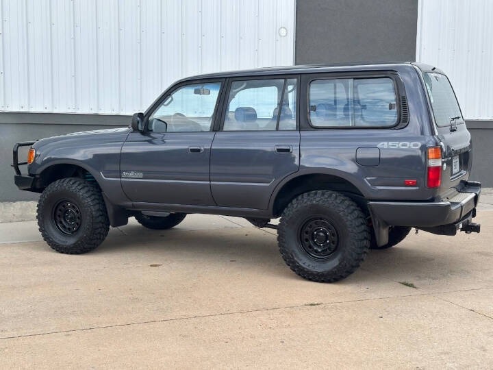 Modified 1991 Toyota Land Cruiser