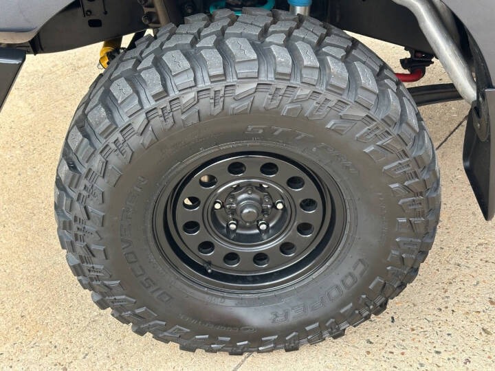 Modified 1991 Toyota Land Cruiser