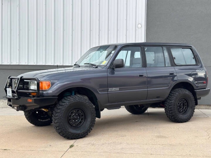 Modified 1991 Toyota Land Cruiser