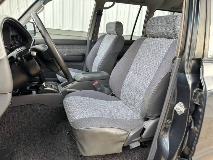 Modified 1991 Toyota Land Cruiser