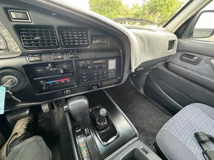 Modified 1991 Toyota Land Cruiser