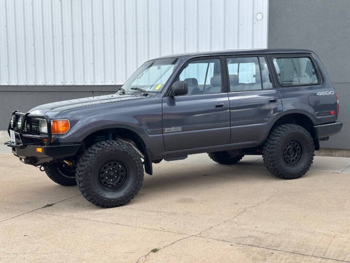 Modified 1991 Toyota Land Cruiser