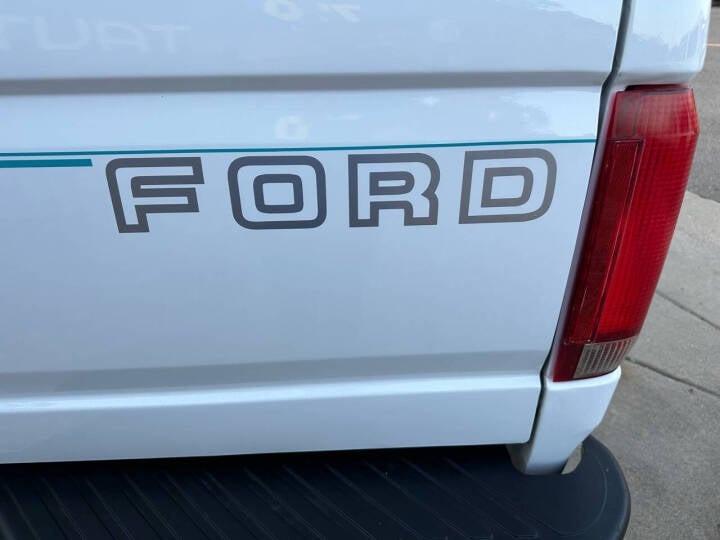 1996 Ford F-150 XLT