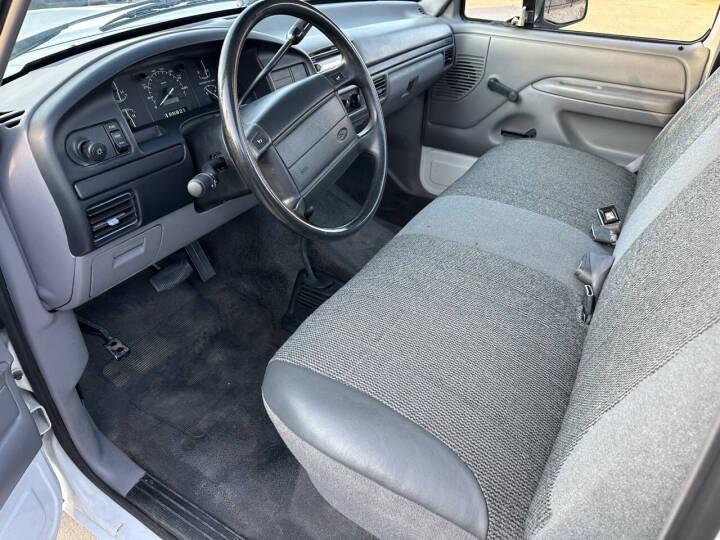 1996 Ford F-150 XLT