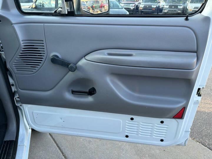 1996 Ford F-150 XLT