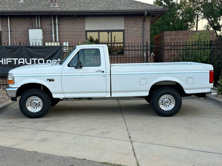 1996 Ford F-150 XLT - 2