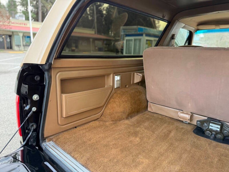 1991 Ford Bronco Eddie Bauer Edition