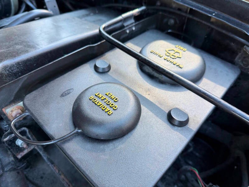 1991 Ford Bronco Eddie Bauer Edition