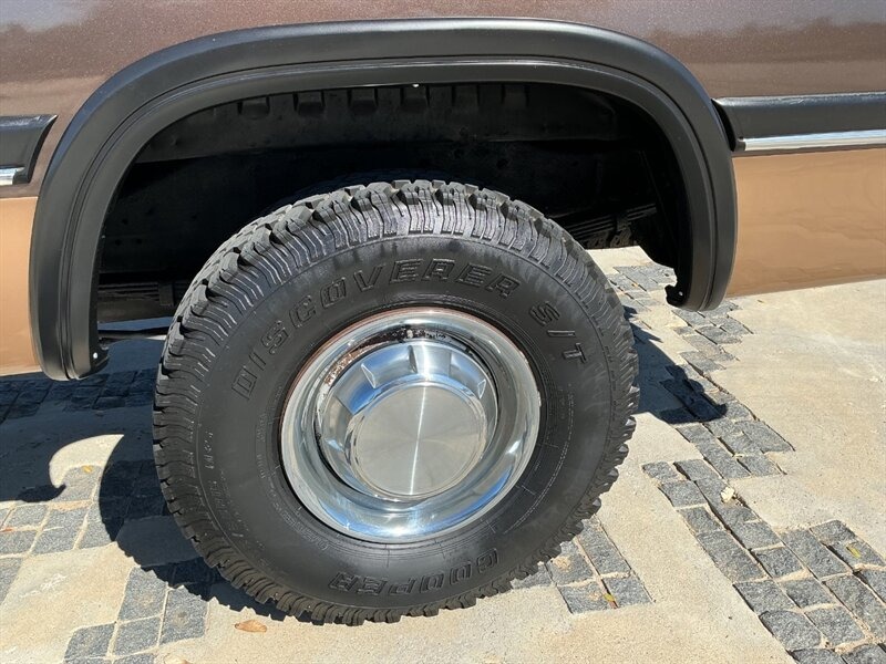 1991 Dodge RAM W350 SE