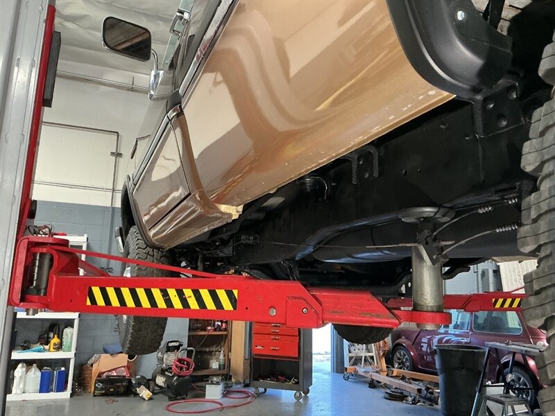 1991 Dodge RAM W350 SE