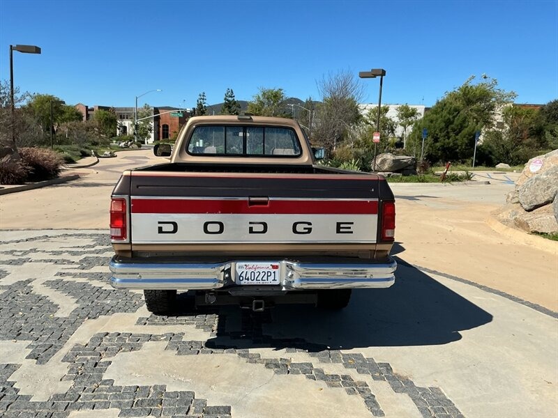 1991 Dodge RAM W350 SE