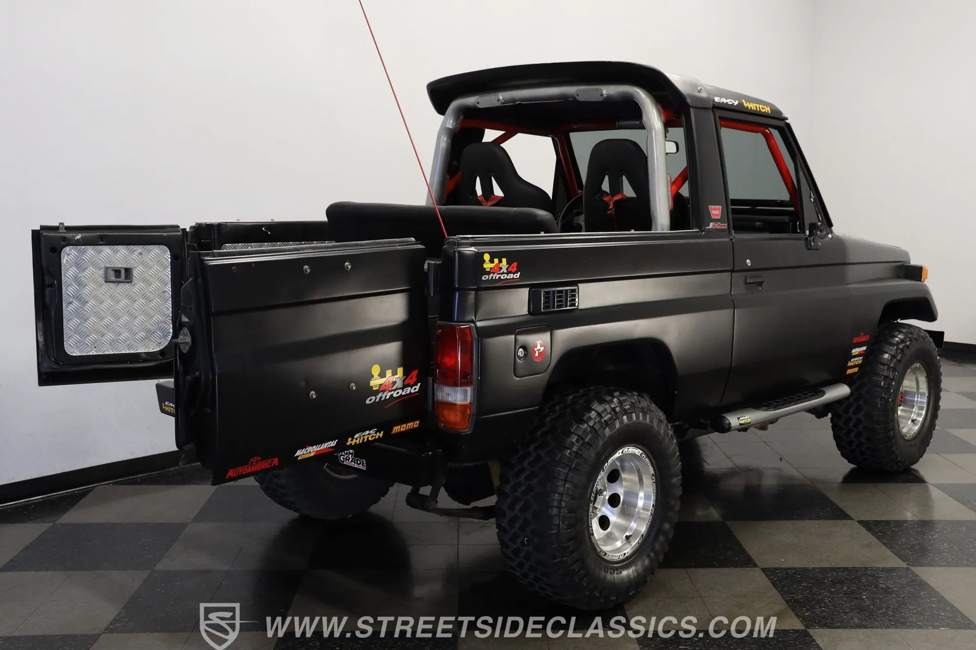 1995 Toyota Land Cruiser FZJ73