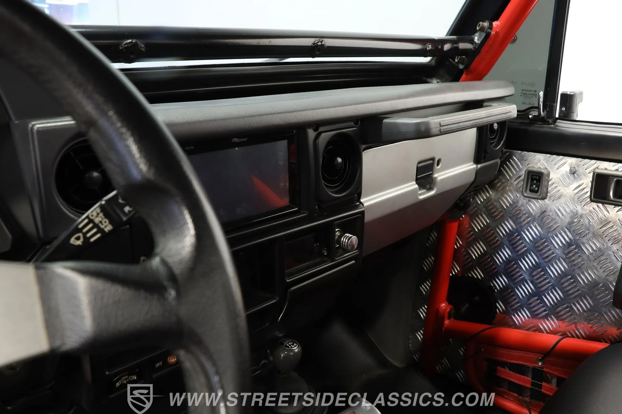 1995 Toyota Land Cruiser FZJ73