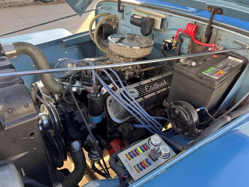 1962 Willys Jeep Pickup
