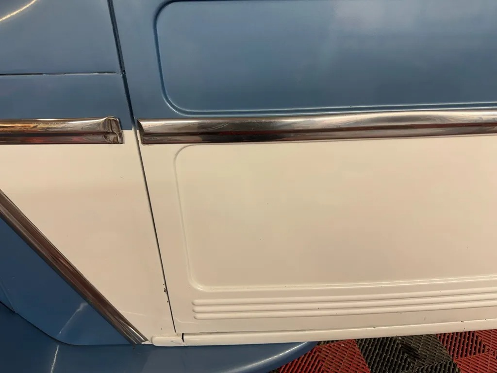 1962 Willys Jeep Pickup