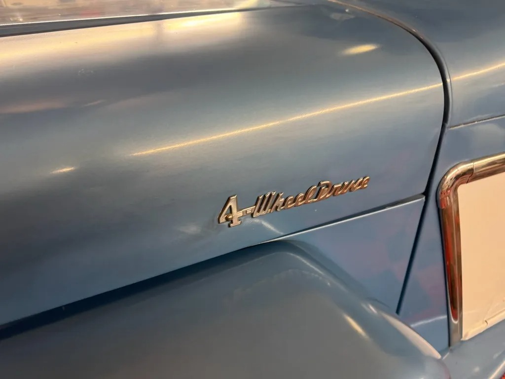 1962 Willys Jeep Pickup