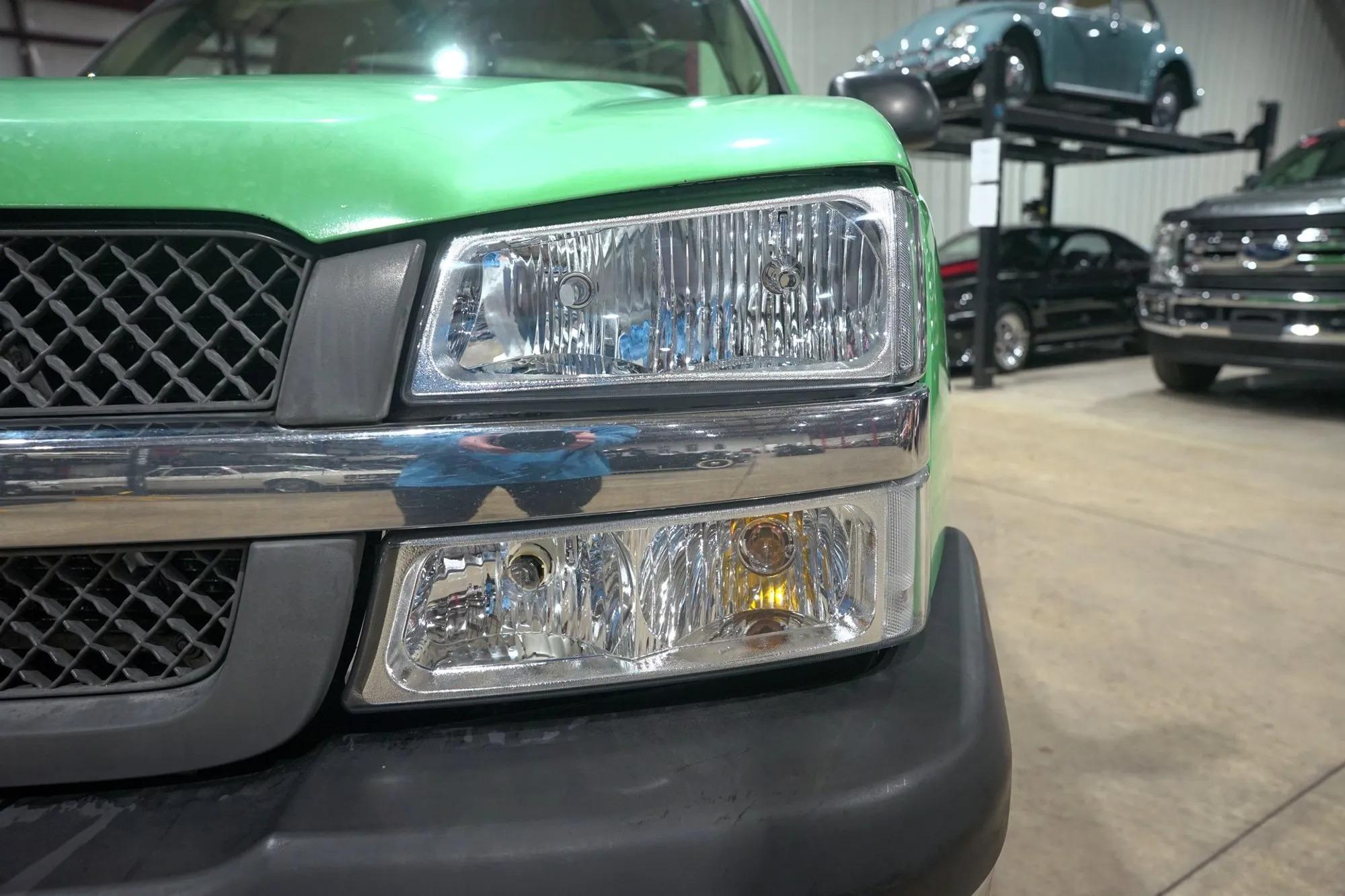 2004 Chevrolet Silverado Forest Reserve