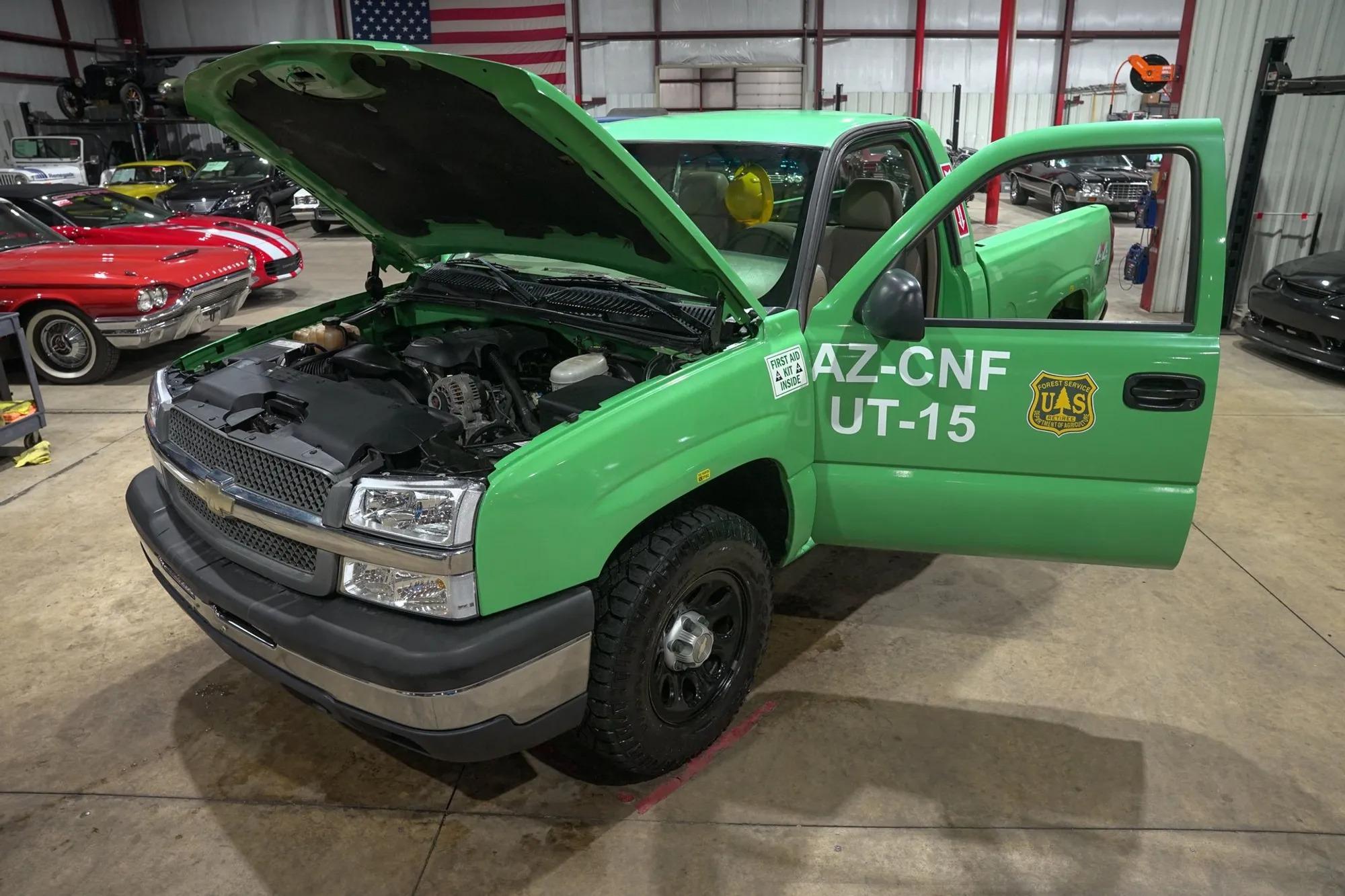 2004 Chevrolet Silverado Forest Reserve