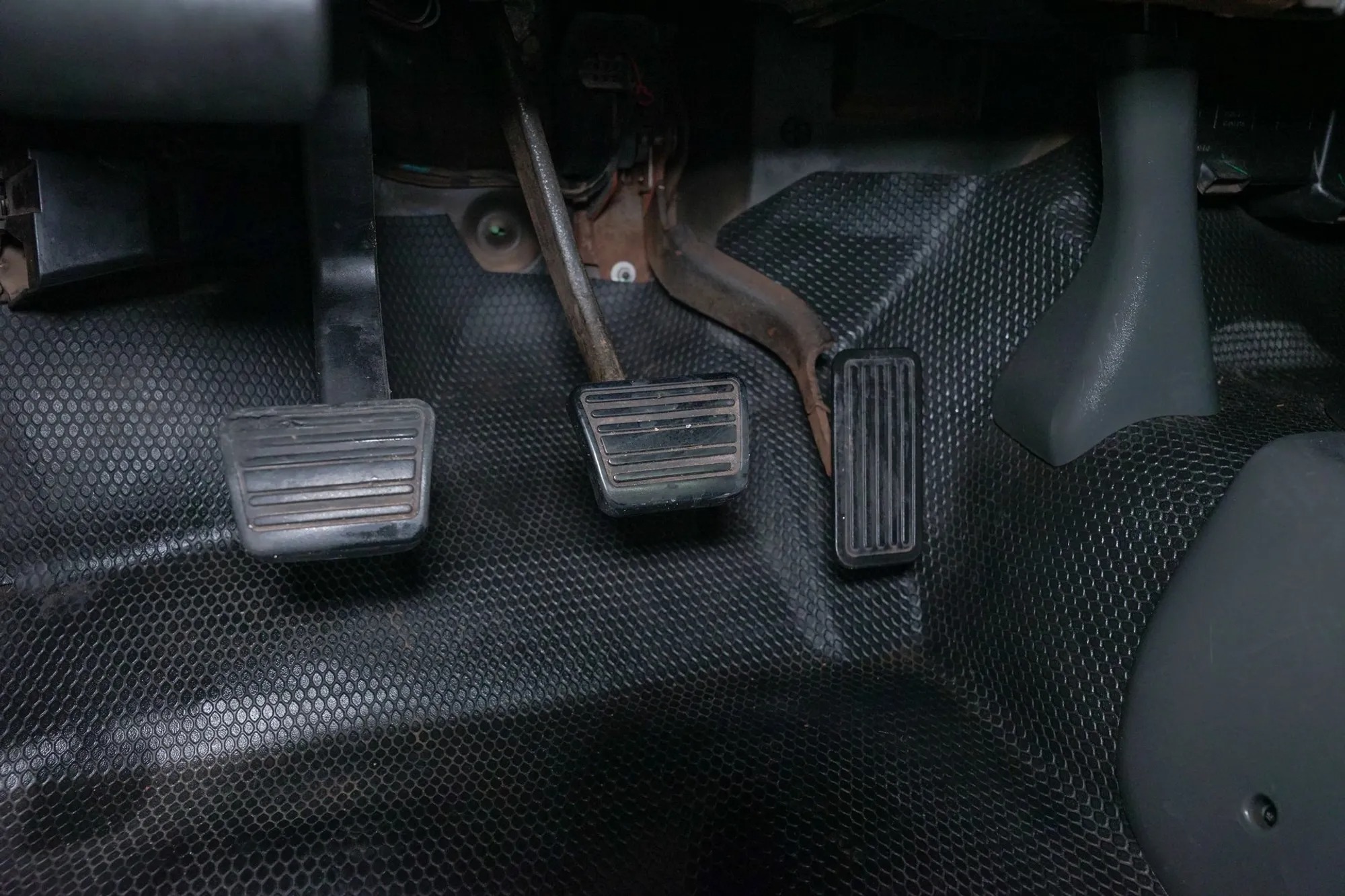 2004 Chevrolet Silverado Forest Reserve