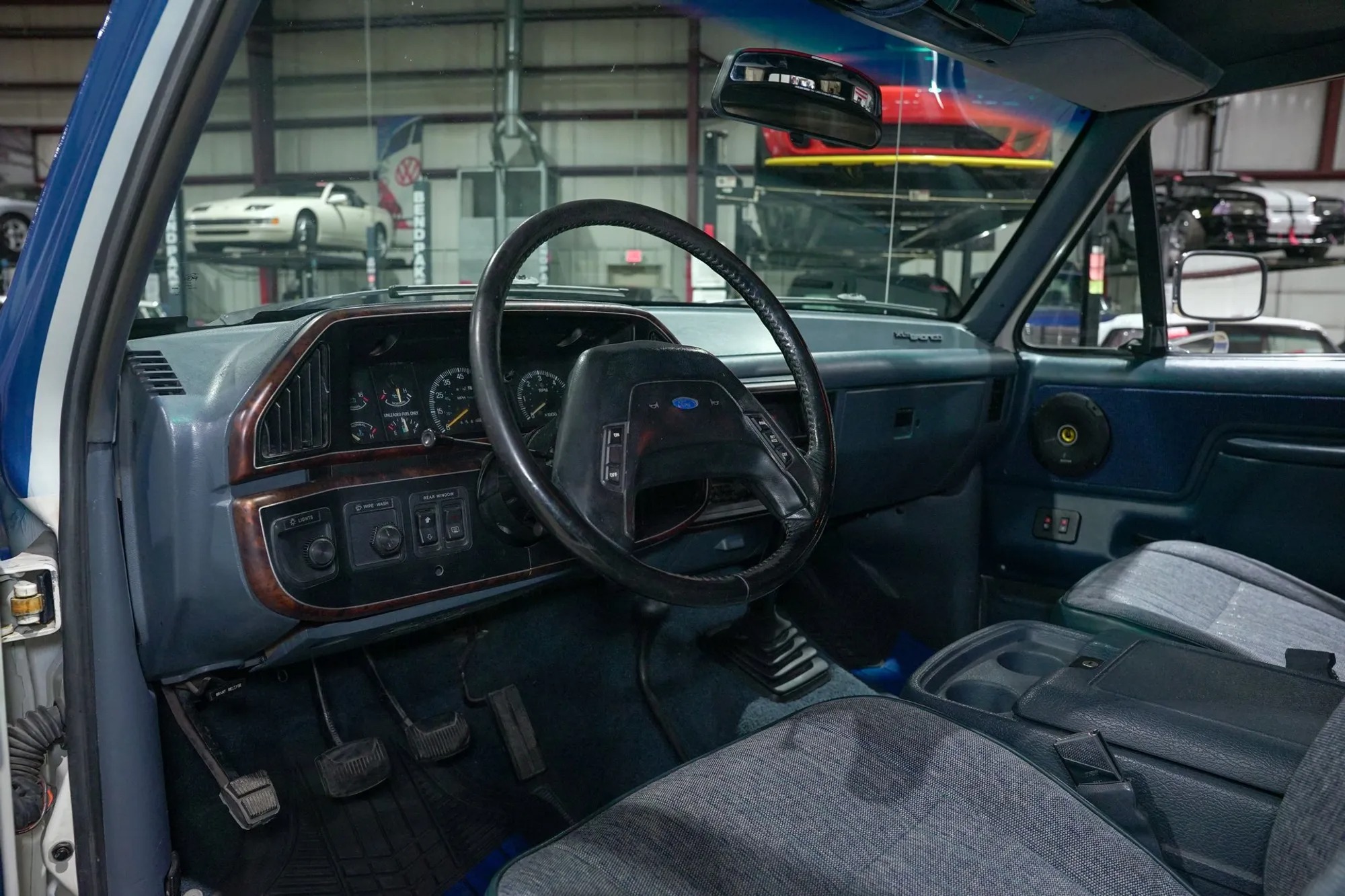 1991 Ford Bronco XLT