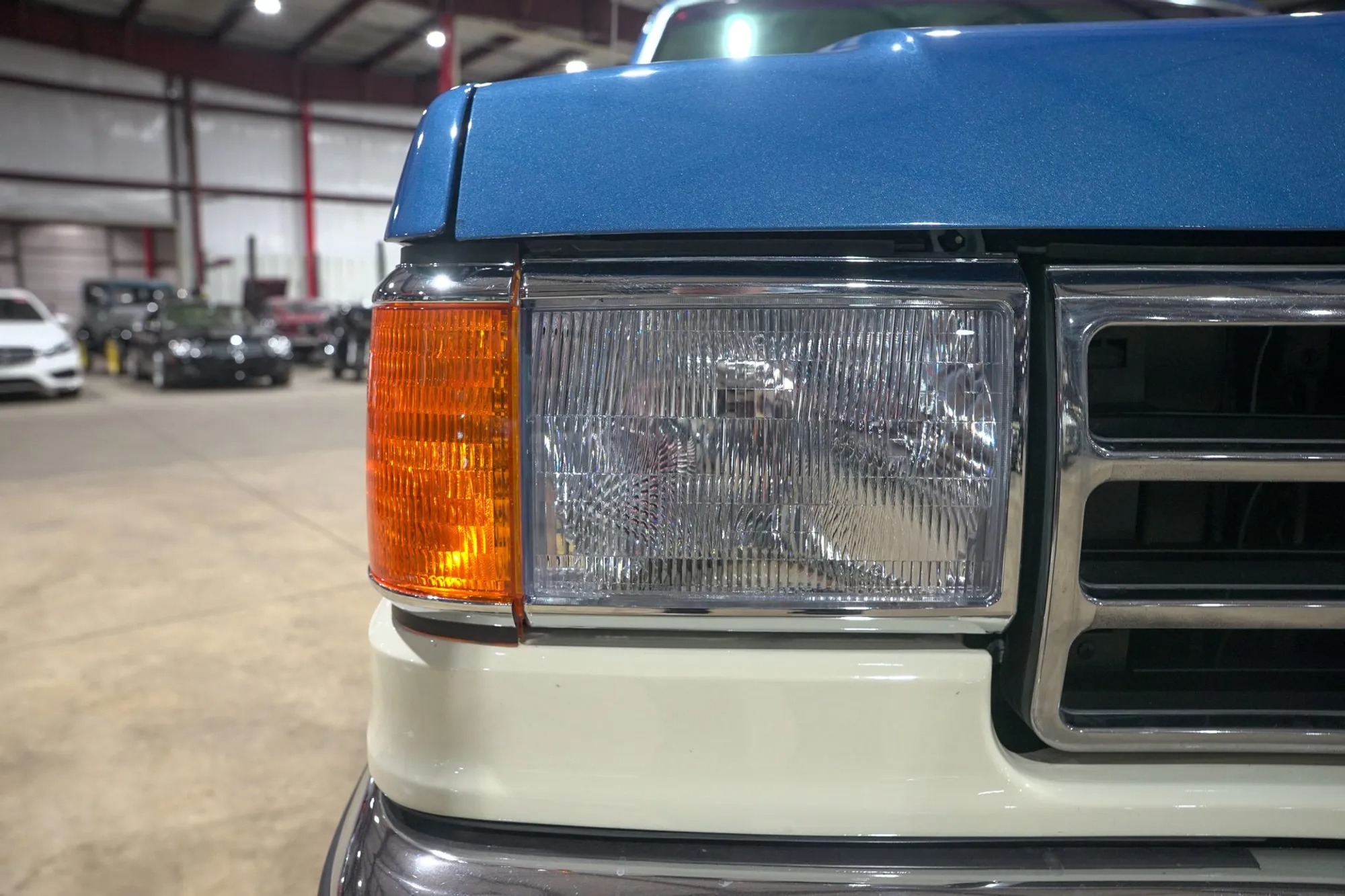 1991 Ford Bronco XLT